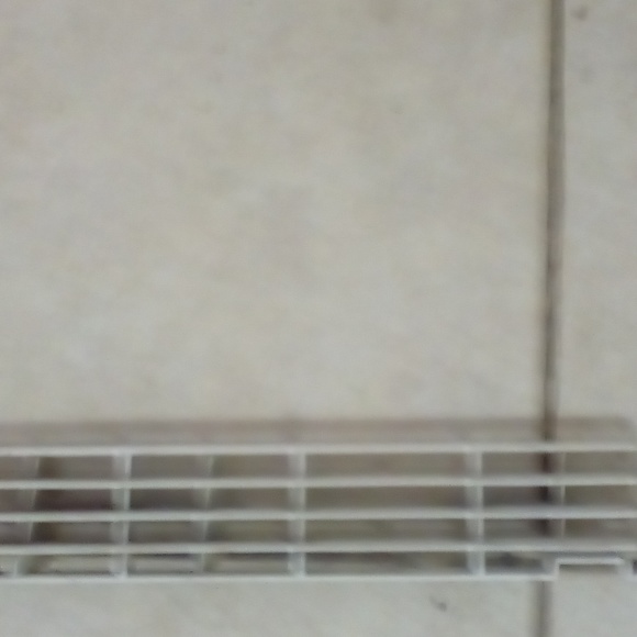 Large AC unit - Picture 4 of 4